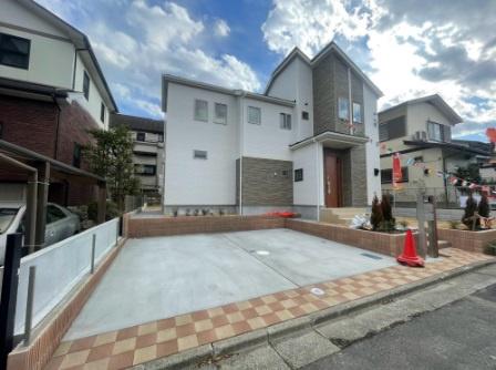 八王子市北野台４丁目Ⅱ期全１棟