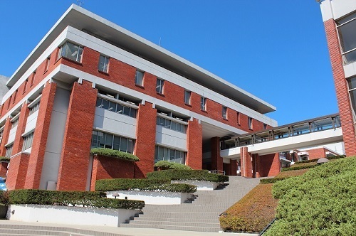 八王子市南陽台1丁目の土地(東京薬科大学)