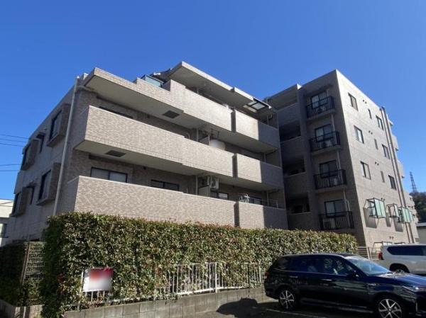 ライオンズマンション京王南大沢　３階