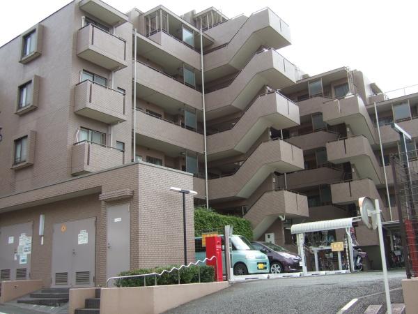 グリーンコーポ多摩ニュータウン南大沢