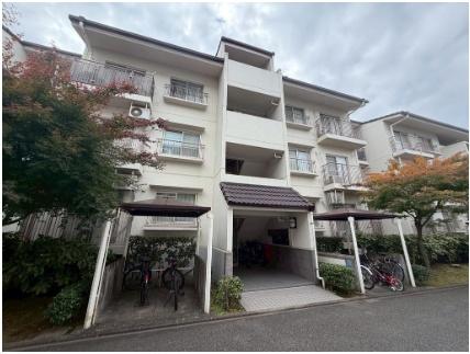 ホームタウン松木16号棟