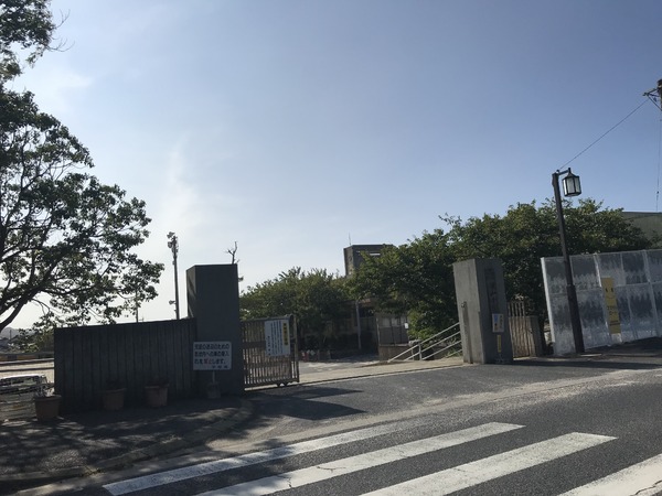 鏡分譲住宅(唐津市立鏡山小学校)