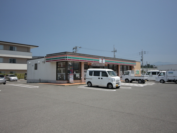 鏡分譲住宅(セブンイレブン　東唐津駅前店)