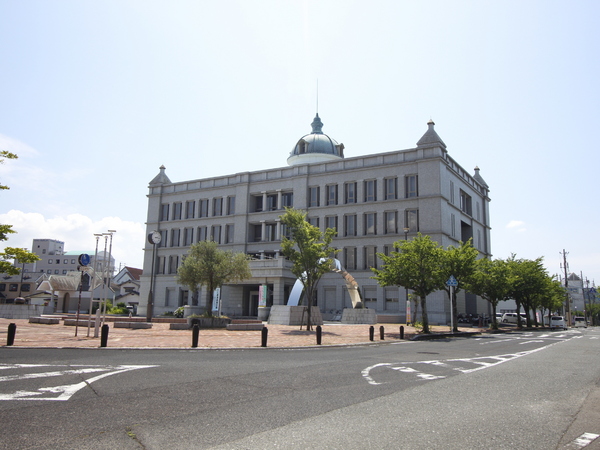 アダージュ西城内(近代図書館)