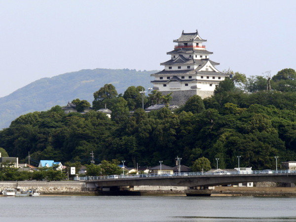 船宮Lasiku(唐津城)