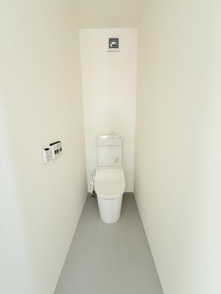 唐津市元石町の中古一戸建て(トイレ)