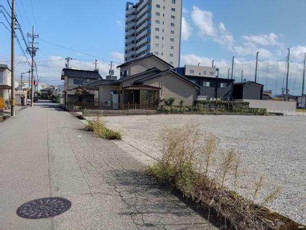 富山市掛尾町の土地