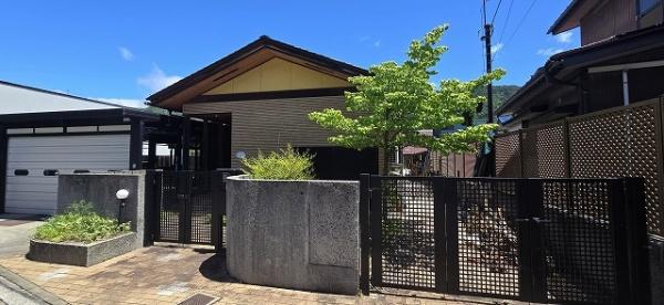 神岡町殿の家