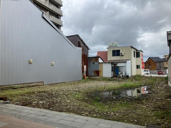 中央通りの店舗・作業場