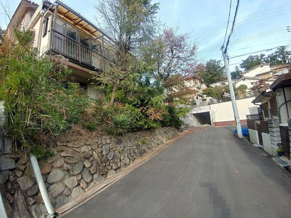 茨木市北春日丘２丁目の土地