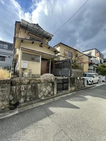 茨木市郡３丁目の土地