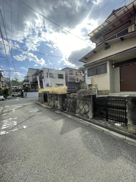 茨木市郡３丁目の土地