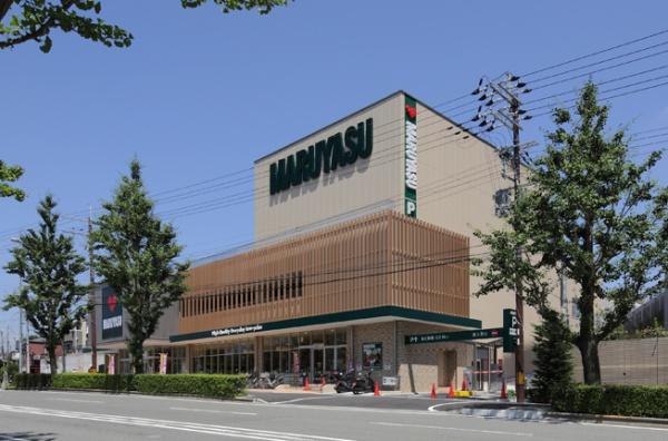 茨木市南春日丘6丁目の土地(スーパーマルヤス南春日丘店)