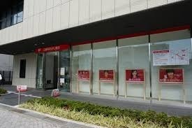 サンピア茨木(三菱東京UFJ銀行茨木支店)