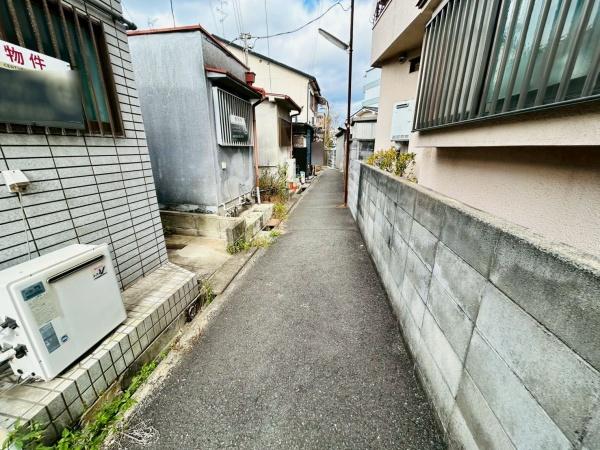 茨木市駅前２丁目　中古テラス