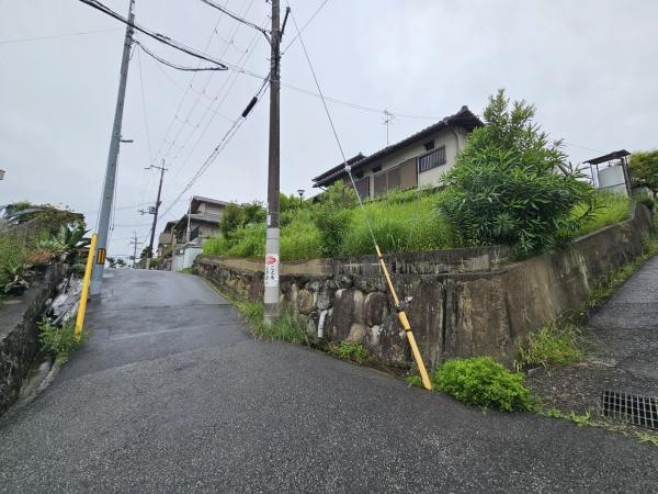 茨木市北春日丘１丁目の土地