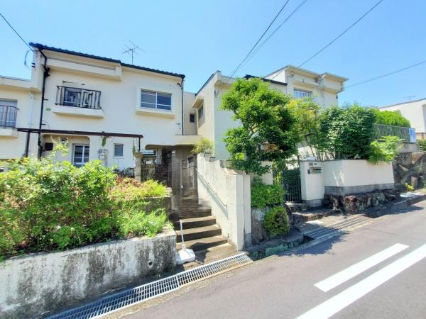 茨木市山手台3丁目　中古戸建