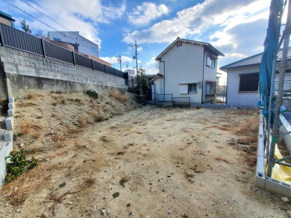 茨木市北春日丘2丁目　売り土地　1号地