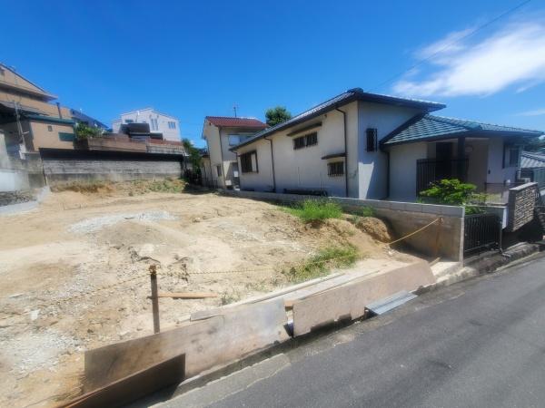茨木市北春日丘２丁目の土地