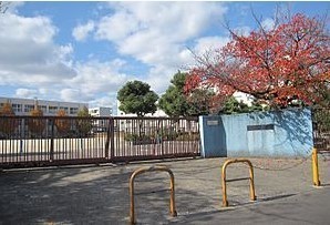 高槻市富田町2丁目 新築戸建(高槻市立富田小学校)