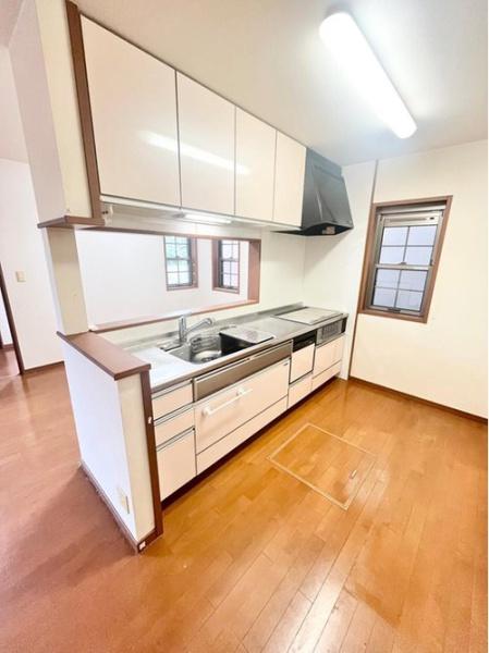 茨木市山手台４丁目の中古一戸建て