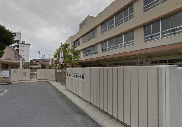 日興総持寺スカイマンション(茨木市立庄栄小学校)