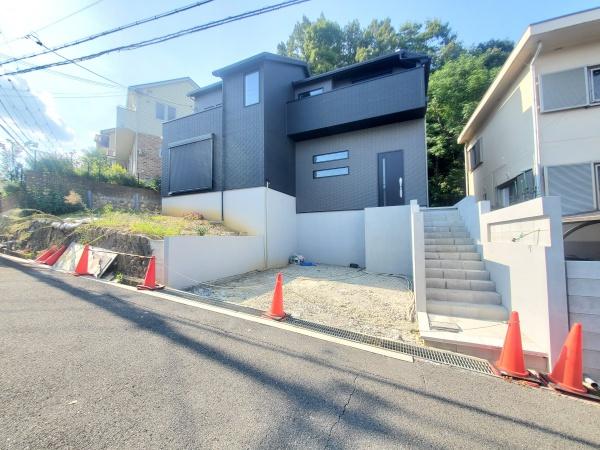 茨木市西安威1丁目　新築戸建
