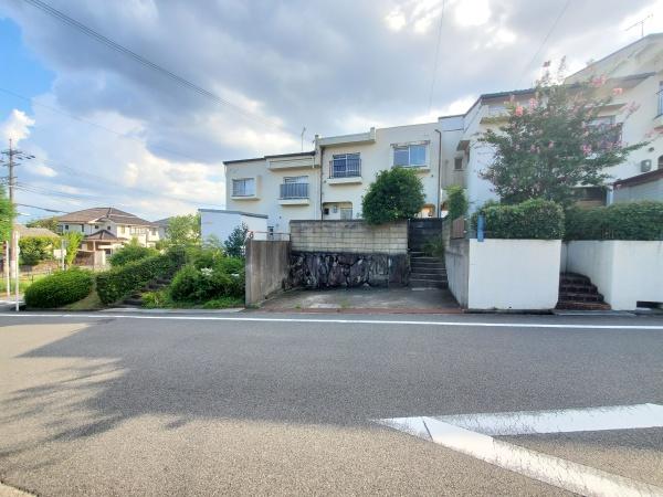 茨木市山手台３丁目の中古一戸建て