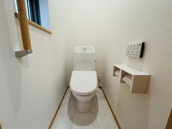高槻市津之江町３丁目　新築戸建