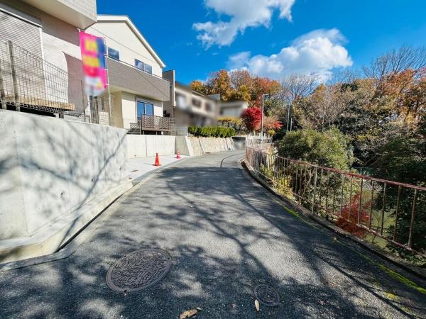 高槻市安岡寺町1丁目　新築戸建　2号棟