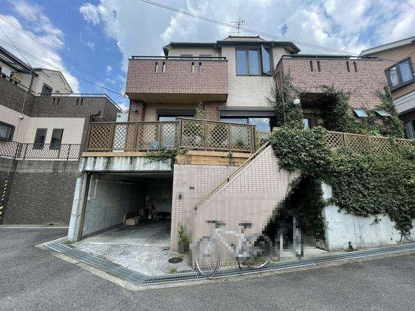 茨木市南安威３丁目の中古一戸建て