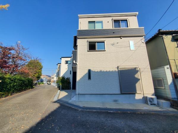 茨木市耳原３丁目　中古戸建