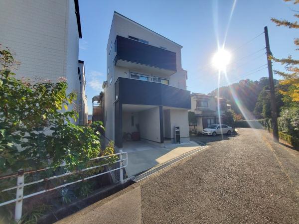 茨木市耳原３丁目　中古戸建