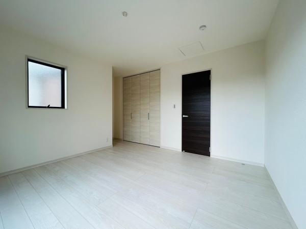 茨木市上野町　新築戸建　１号棟