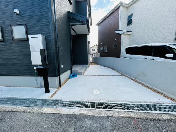 茨木市上野町　新築戸建　１号棟