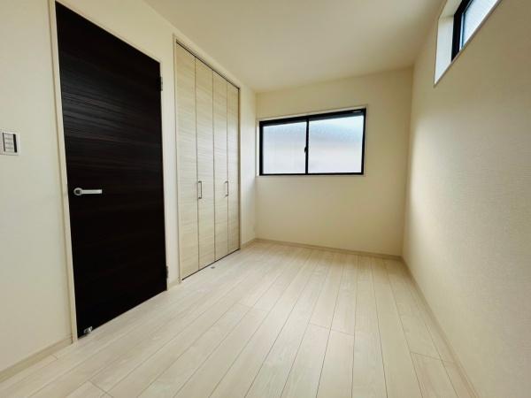 茨木市上野町　新築戸建　１号棟