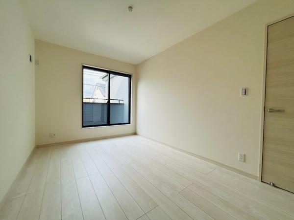 茨木市上野町　新築戸建　２号棟