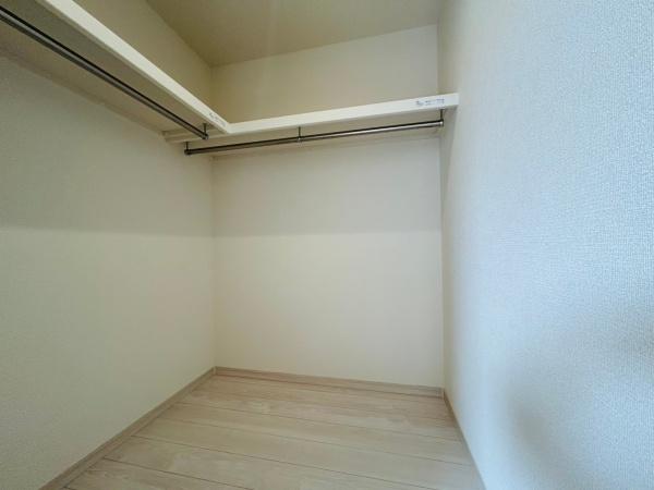 茨木市上野町　新築戸建　２号棟