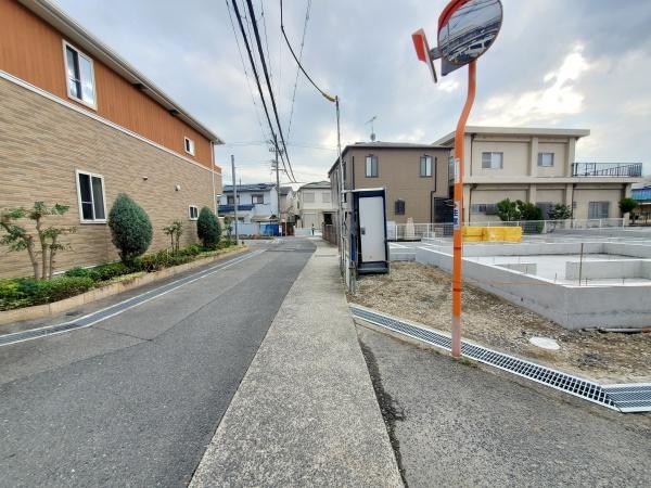 茨木市上野町　新築戸建　３号棟