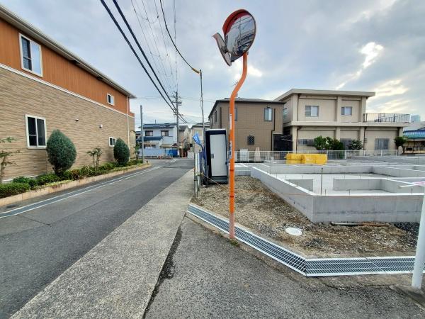 茨木市上野町　新築戸建　３号棟