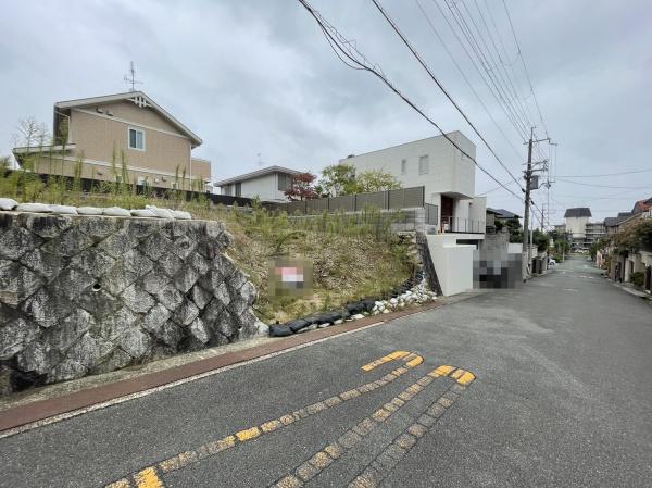 茨木市北春日丘１丁目の土地