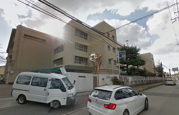 茨木市西河原1丁目の土地(茨木市立三島中学校)
