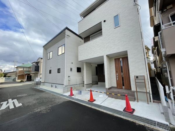 茨木市新堂3丁目　新築戸建