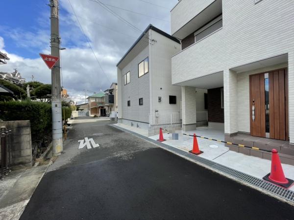 茨木市新堂3丁目　新築戸建