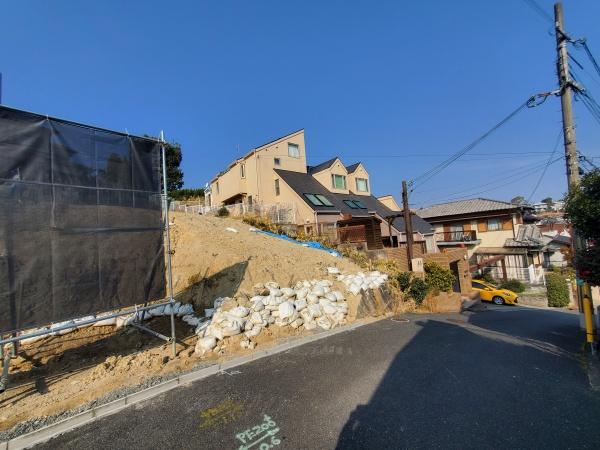 茨木市北春日丘３丁目　売土地　2号地