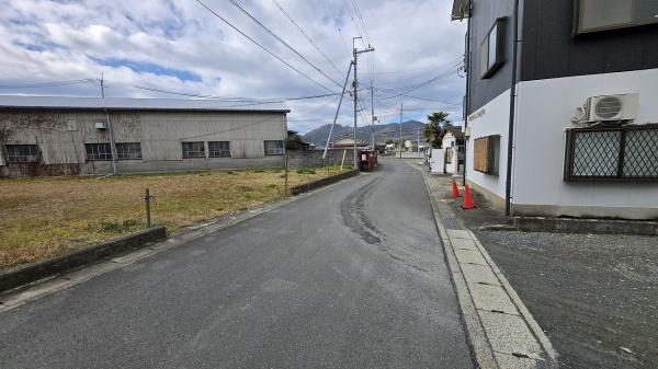 亀岡市曽我部町南条中向田の土地