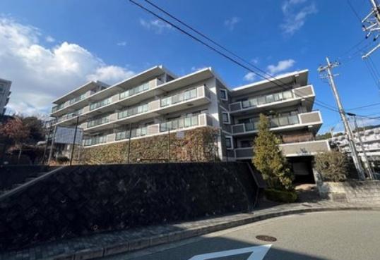 藤和ライブタウン茨木南春日丘2番館モミノキ