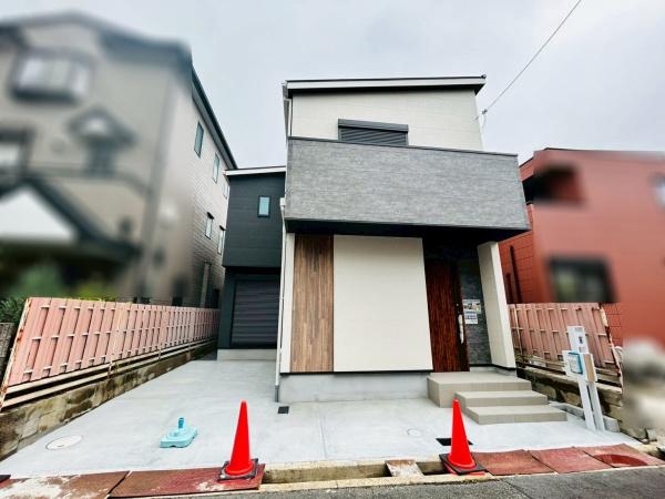 高槻市竹の内町　新築戸建