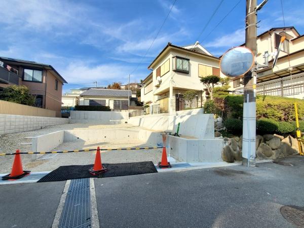 茨木市北春日丘2丁目　売り土地