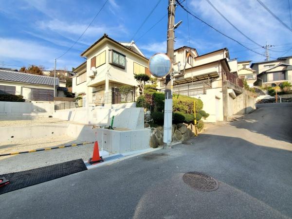 茨木市北春日丘2丁目　売り土地